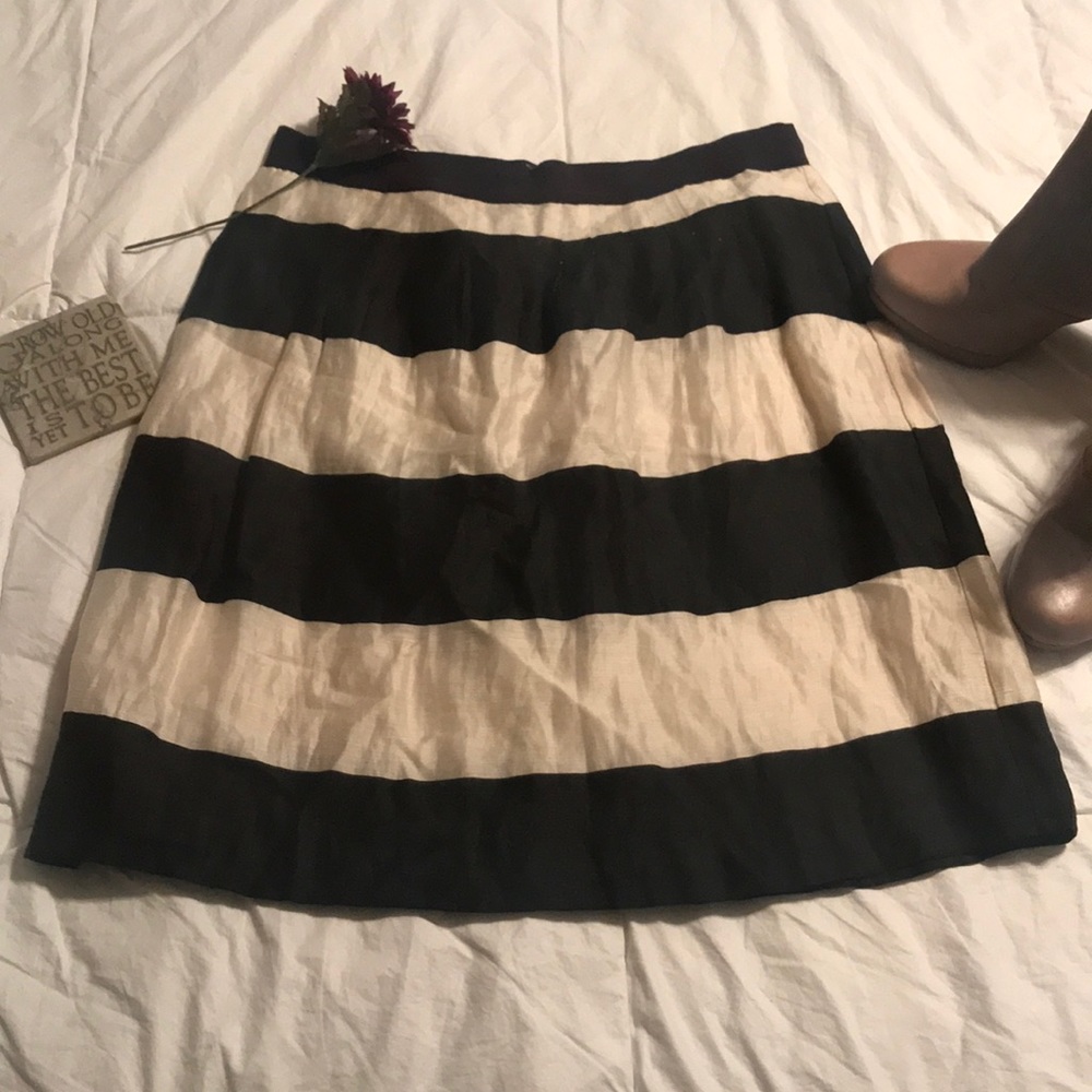 ⭐️Loft linen skirt!⭐️
